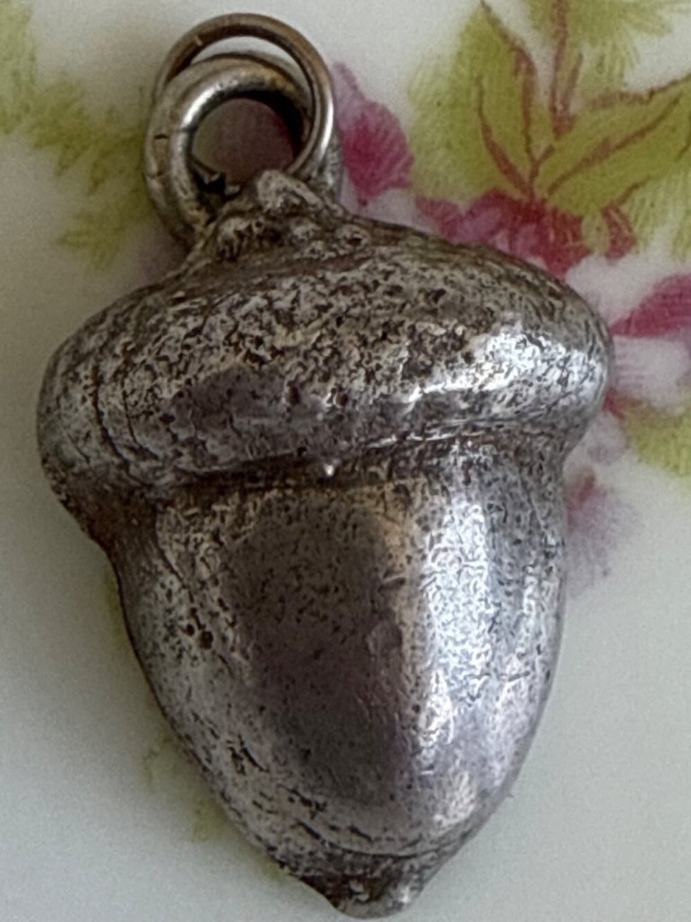 Antique 20's Cast Solid Sterling Silver Acorn Pendant Charm - Picture 7 of 8